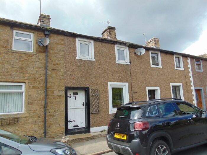 Green End Road, Barnoldswick JonSimon Estate Agents