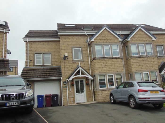 May Tree Close, Burnley JonSimon Estate Agents