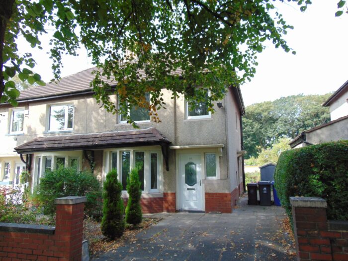 Lockyer Avenue, Burnley JonSimon Estate Agents