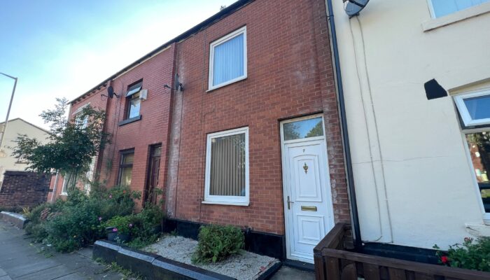 Eton Hill Road, Radcliffe