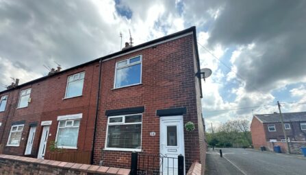 East Street, Radcliffe
