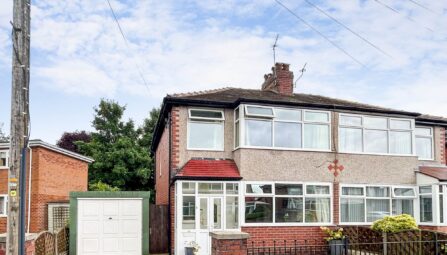 Rushmere Drive, Brandlesholme