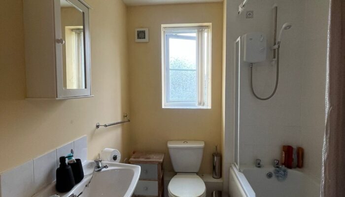 Lawndale Close, Radcliffe