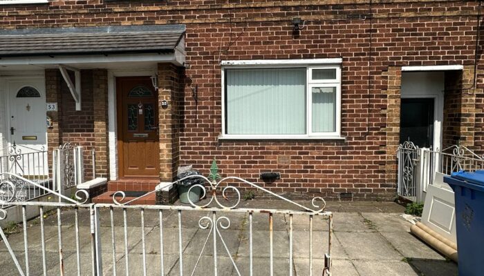 Castleway, Swinton