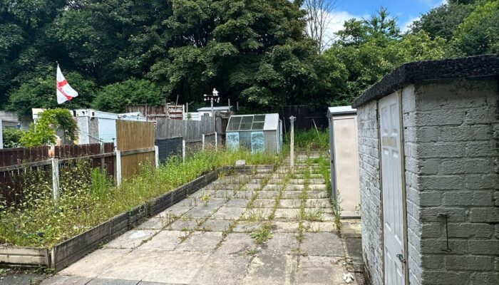 Castleway, Swinton