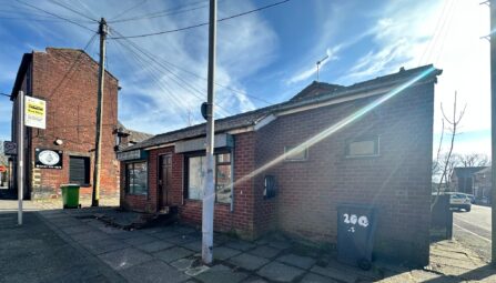 Turks Road, Radcliffe