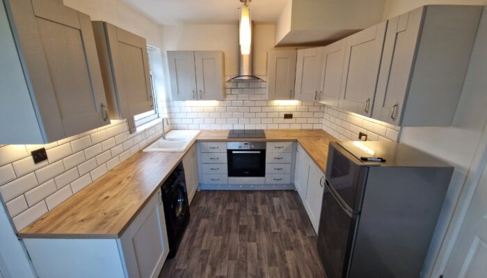 Oak Street, Radcliffe