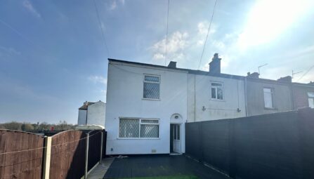 Oak Street, Radcliffe