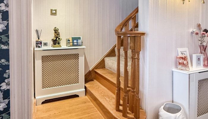 Larkfield Close, Greenmount