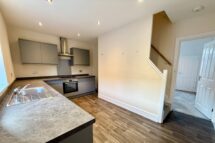 Bolton Road, Hawkshaw