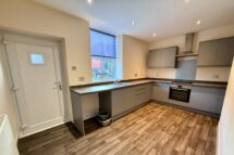 Bolton Road, Hawkshaw