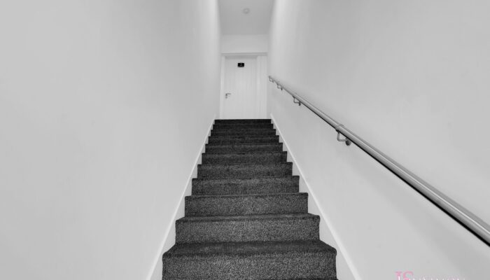 Deerplay Apartments, Heald Lane, Weir