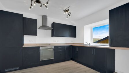Deerplay Apartments, Heald Lane, Weir