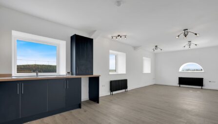 Deerplay Apartments, Heald Lane, Weir