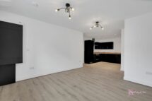 Deerplay Apartments, Heald Lane