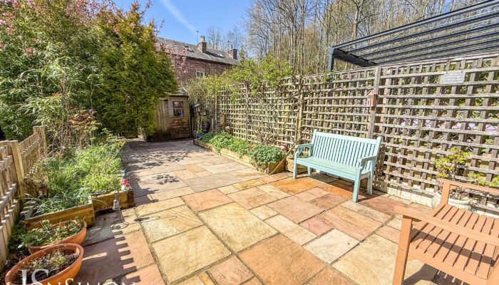 Thorn Street, Summerseat