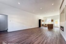 Hall Street, Walshaw