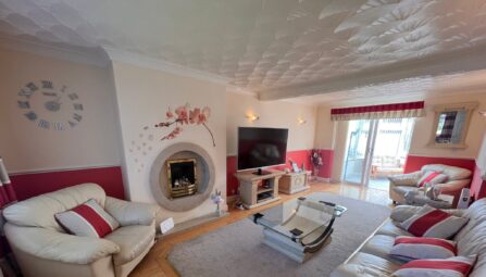 Salisbury Road, Radcliffe