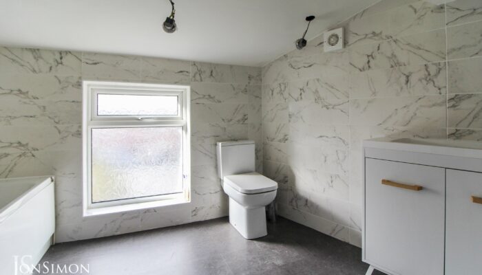 Walmersley Old Road, Walmersley