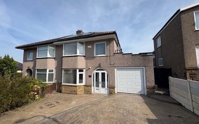 Kibble Grove, Brierfield