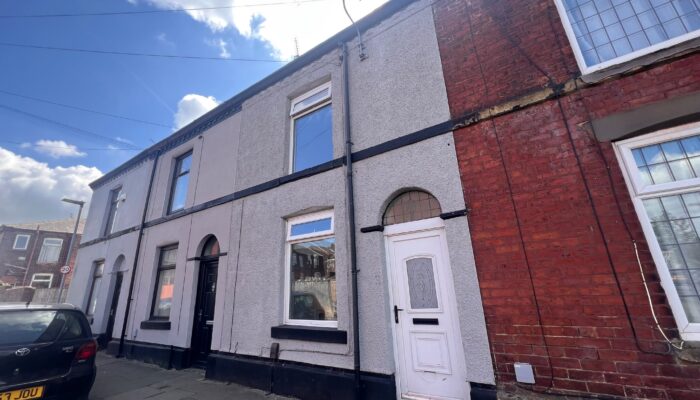 Robert Street, Radcliffe
