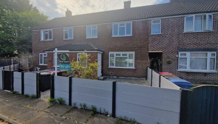 Flint Grove, Cadishead