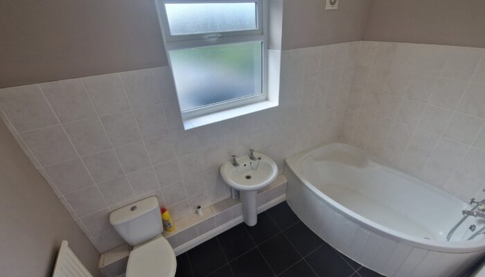Flint Grove, Cadishead