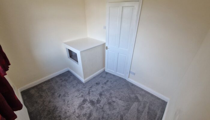 Flint Grove, Cadishead