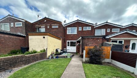 Richmond Walk, Radcliffe