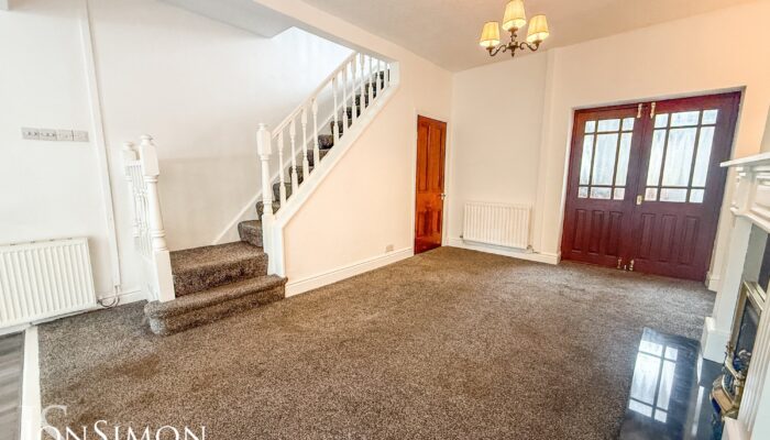 Queens Place, Summerseat