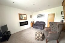 Lane End, Hapton