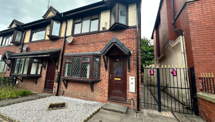 Cross Lane, Radcliffe