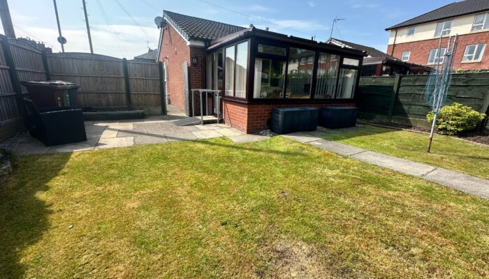 Lowe Street, Radcliffe