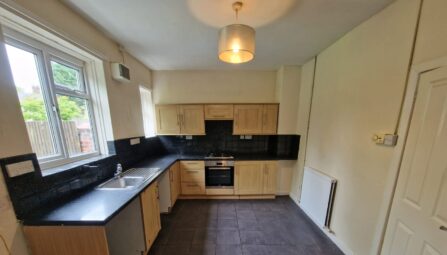 Cambrai Crescent