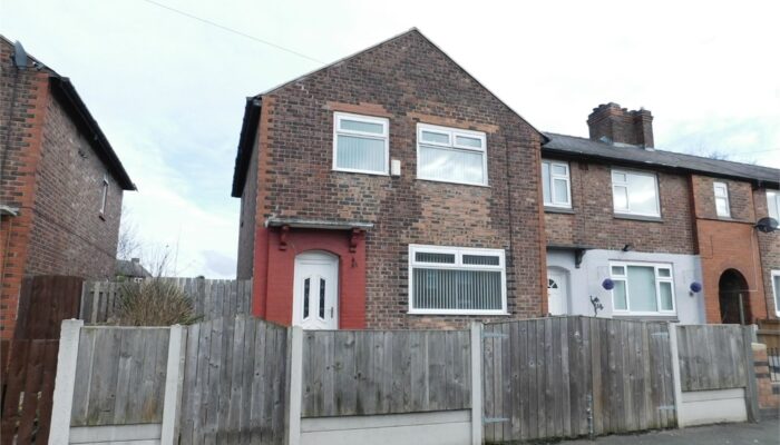 Cambrai Crescent