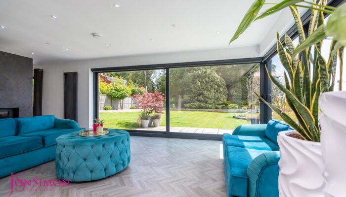 Knowsley Road, Ainsworth