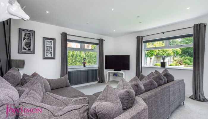 Knowsley Road, Ainsworth