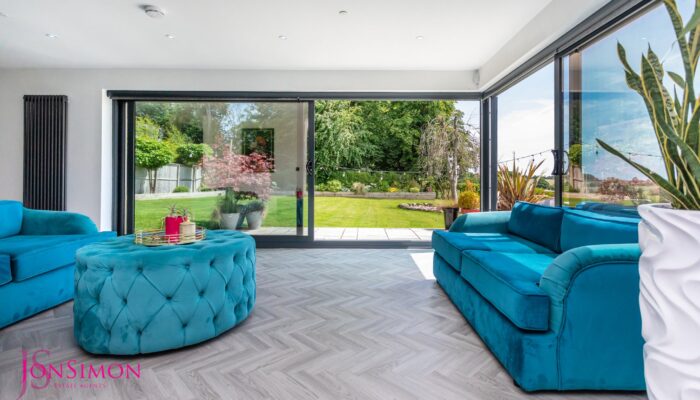 Knowsley Road, Ainsworth