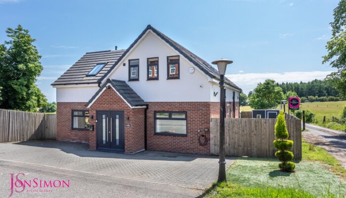 Knowsley Road, Ainsworth
