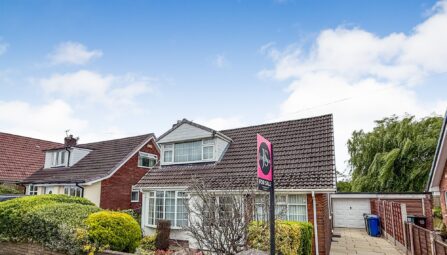 Mendip Crescent, Walshaw