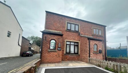 Bury New Road, Breightmet