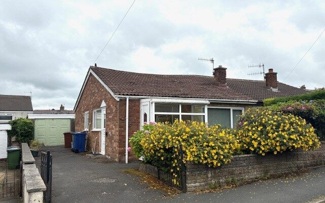 Oakeneaves Avenue