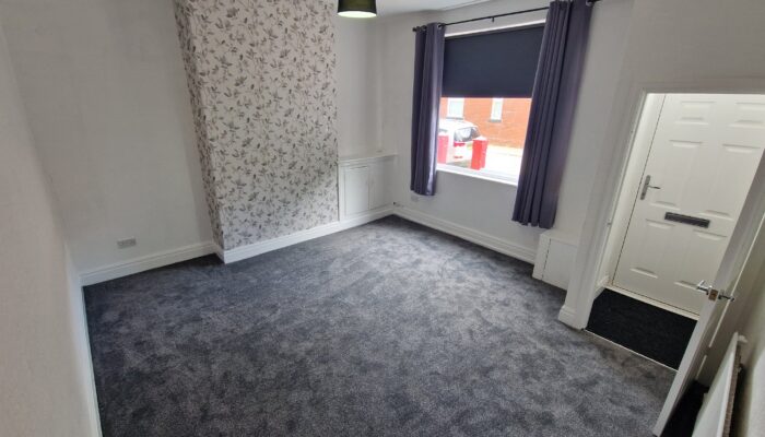 Marks Street, Radcliffe