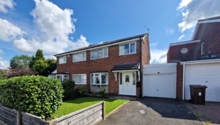 Warwick Road, Radcliffe
