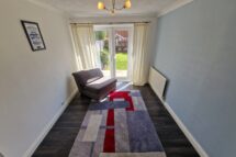 Warwick Road, Radcliffe