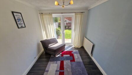 Warwick Road, Radcliffe