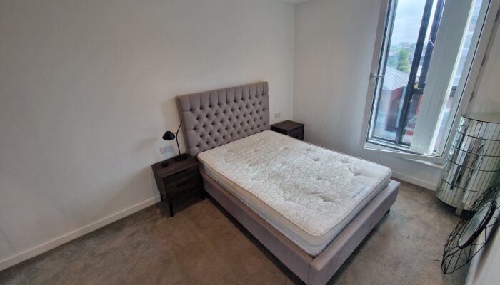 Wharf End, Trafford Park