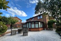 Saltram Close, Radcliffe