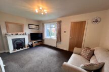 Vale Edge, Radcliffe