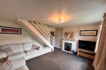 Vale Edge, Radcliffe